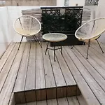 Moderne Jacuzzi Terrasse